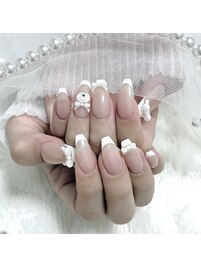 上品フレンチネイル♪