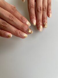 ゴールドニュアンスネイル！