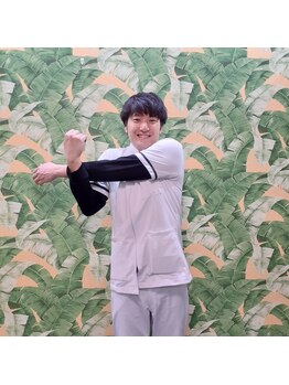 淡路駅前整骨院/肩のストレッチ