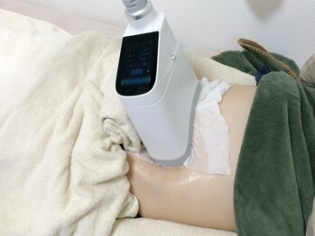 アフィティー(affi-t)の写真/【最新AI機能付360℃脂肪冷却！】気になる箇所を徹底ケアして、理想のボディラインをゲット☆