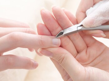 つきしずく/流れ【1-3】爪周りの角質ケア