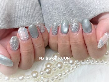 チェック・ブルーネイル