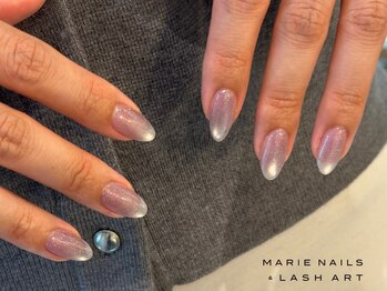マリー ネイルズアンドラッシュアート モザイクモール港北店(MARIE NAILS & LASH ART)の写真/★《ご新規様オフ無料》定番からトレンドまで幅広いデザインで、一度施術を受けるとリピートしたくなる！
