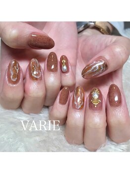 ヴァリエ(VARIE)/