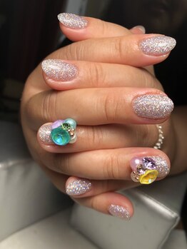 ネイルアンドボディケアサロン ミリミリ(milimili)/スワロフスキー別途¥1000~