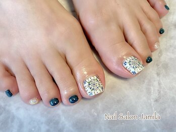 ジャミーラ(Jamila)/手描きネイル＋ワンカラー