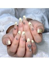 クイーンズビューティーサロン 新宿本店(Queen's beauty salon)/チップ長さだしやりつけ放題