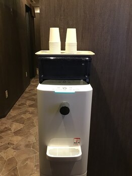 ずぼらや(ZUBORAYA)/ずぼらや(ZUBORAYA) 4階待合室