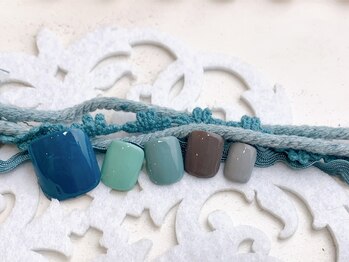 ネイルサロン&スクール ジーナ(GINA)/くすみブルーネイル