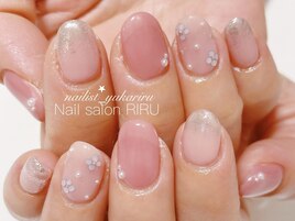 フラワーネイル