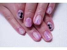 プチリリィ(Petit Lily)/黒猫アートで推しネイル