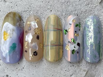フリークネイル(FREAK Nail)/絵画風モダンフラワー ¥13500
