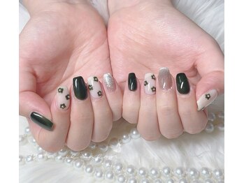 マグロ ネイルサロン/