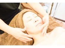 ステラフィールド(stella field)/ハンドマッサージ　むくみ改善