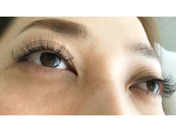 ボンシック 京都駅前店(Bon chic)/ボリュームラッシュ300本開眼