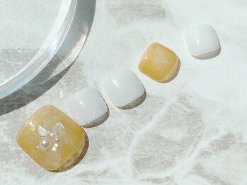 ブレスネイル(brace Nail)/ニュアンスシェルデザイン