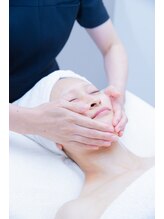 ポーラ 花畑店(POLA)/リフトアップ