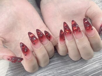 ヒリビューティー(Hili beauty)の写真/【ジェルワンカラー/ラメグラ¥3900】他にも海外/アジアンネイルなどのデザインは是非当店にお任せください!