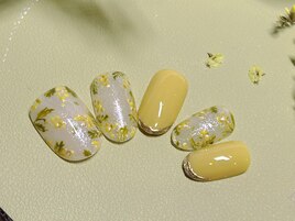 春ミモザネイル