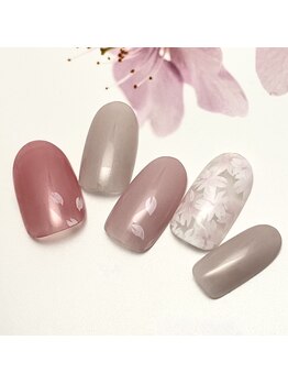 大人シンプル桜ネイル