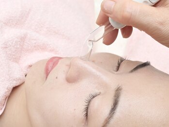 CPサロン Viaura/4.吸引を使った毛穴洗浄