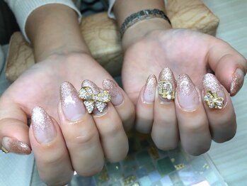 グランディール(Grandir)/ゴージャスパーツネイル