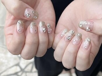 バーロビューティールーム ヨコハマ(Balo Beauty Room Yokohama)/ラメ×ビジューネイル