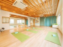 ハレヨガハワイ 大倉山(HaleYogaHawaii)の雰囲気（リラックス空間）