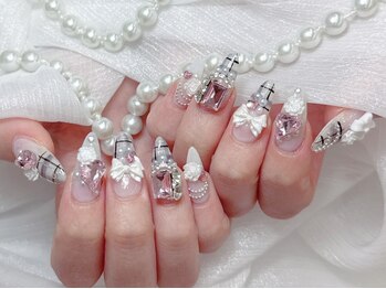 ノア ネイル(Noa Nail)の写真/視線を独り占め。派手ネイルはNoa Nailにお任せ― 盛れる・映える・被らない最旬デザイン ―