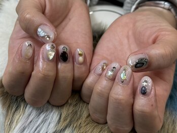 ネイル アトレ バイ アンシャンテ(NAIL atre by Enchante)/