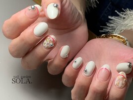 大人カジュアル×ヌーディー