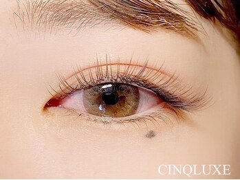 サンクリュクス 栄店(CINQ LUXE)の写真/―カウンセリング・デザイン力の集大成―顔の印象・イメージに合わせた目元に。フラットラッシュ120本¥5500