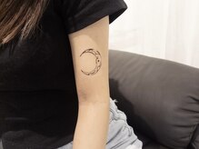 オムズアイ(om's eye.)/コスメタトゥー