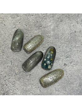 レイネイル アンド レイアイ 長嶺店(RAY NAIL & ray eye)/12月定額デザイン