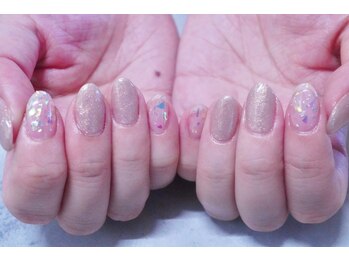 プチリリィ(Petit Lily)/クリアとオーロラで爽やかネイル