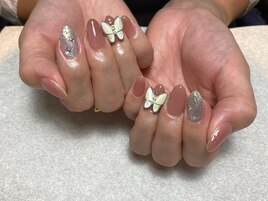 バタフライネイル