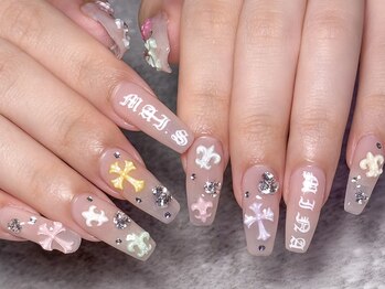 モルフォ 千駄ヶ谷(Morpho)/クロムハーツ風キラキラネイル