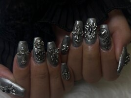 ダーク海外ネイル