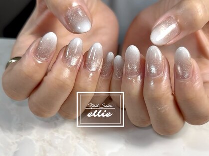 エリー(ellie)の写真