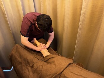 しいづか整骨 鍼灸院 南柏駅前店の写真/足を出す季節の前に！足の浮腫みを改善したいあなたへ、足つぼ＆リンパケアでスッキリ軽やか♪