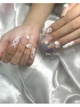アミネイル(Ami Nail)/ワンホンガーリーネイル