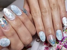 エンジェルビューティー 上野(Angel Beauty)/白いレース風花柄