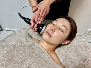 リリアーナ アサヒカワ(LILIANA ASAHIKAWA)の写真/道内希少「顔キャビ」で脂肪細胞へ直接アプローチ！”一回り小さいお顔”をGET◎