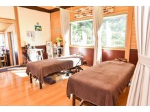 ラフロレゾン(La floraison)の雰囲気（極上ベットで夢見心地の空間♪）