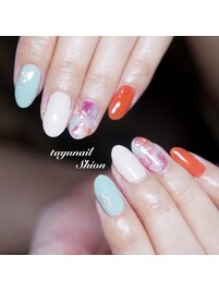 うねうねニュアンスネイル