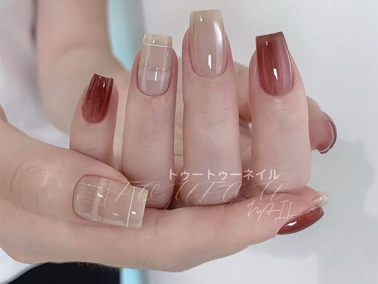 デザインサンプル ネイルチップ わんわんわんだーらんど 1/22)ワン