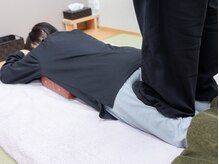手技道バイオバランスセンター 八王子院/【施術の様子：下半身】