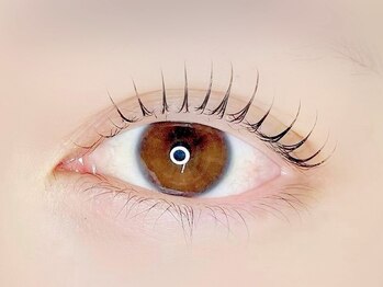 美容室カラフルの写真/【ラッシュリフト初回￥4600/2回目以降￥5150】毎日のメイクの時短にオススメ◎ 