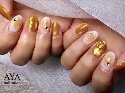 アヤ(AYA)の写真