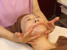 オーローズ(EauRose)/グレイスフルフェイシャル